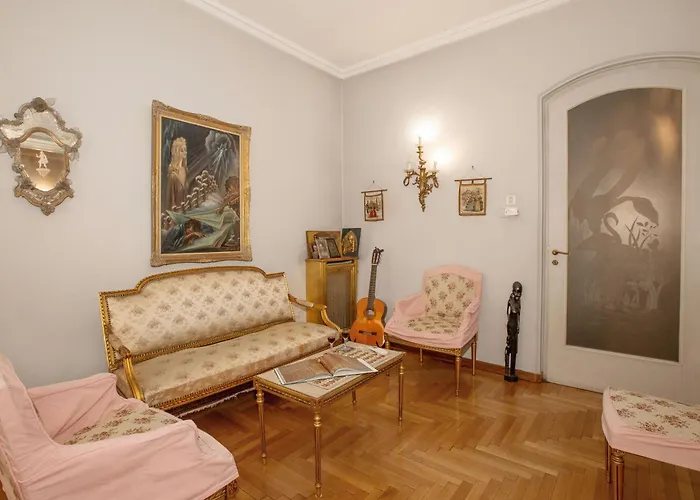 Vintage Apartment Kolonaki